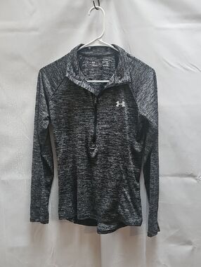 Under Armour Pullover Size Small